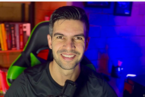 Brazilian Portuguese Listening Podcast with Ewerton